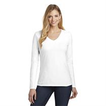 District Women&apos;s Very Important Tee Long Sleeve V-Neck.
